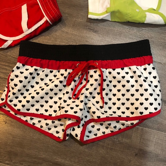 Beach shorts 3 pair bundle - Picture 3 of 5